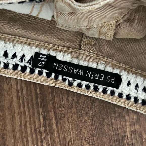 Cutoff Boho Embroidered Distressed Shorts - Picture 3 of 5